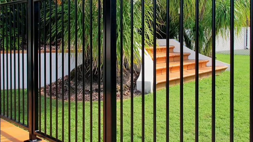 Aluminium Garden Bars